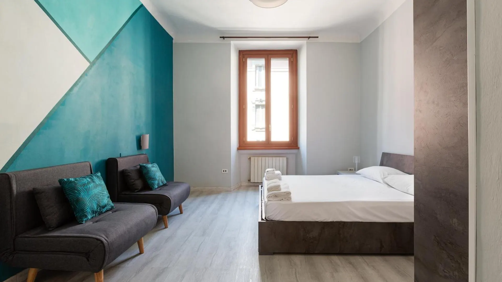 Turquoise Mini Flat Near Centrale Fs Milan 0*,  Italie