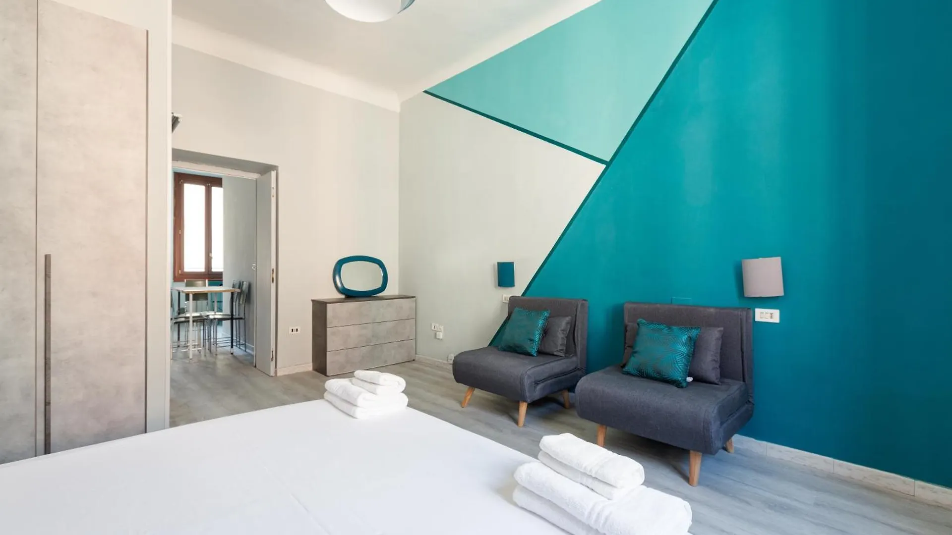 Turquoise Mini Flat Near Centrale Fs Milano